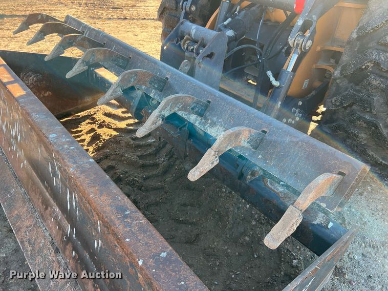 image for item DQ2232 2018 Case 570N EP  landscape tractor