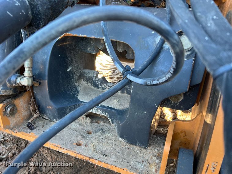 image for item DQ2232 2018 Case 570N EP  landscape tractor