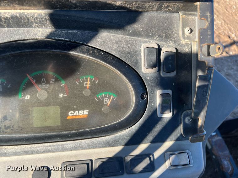 image for item DQ2232 2018 Case 570N EP  landscape tractor