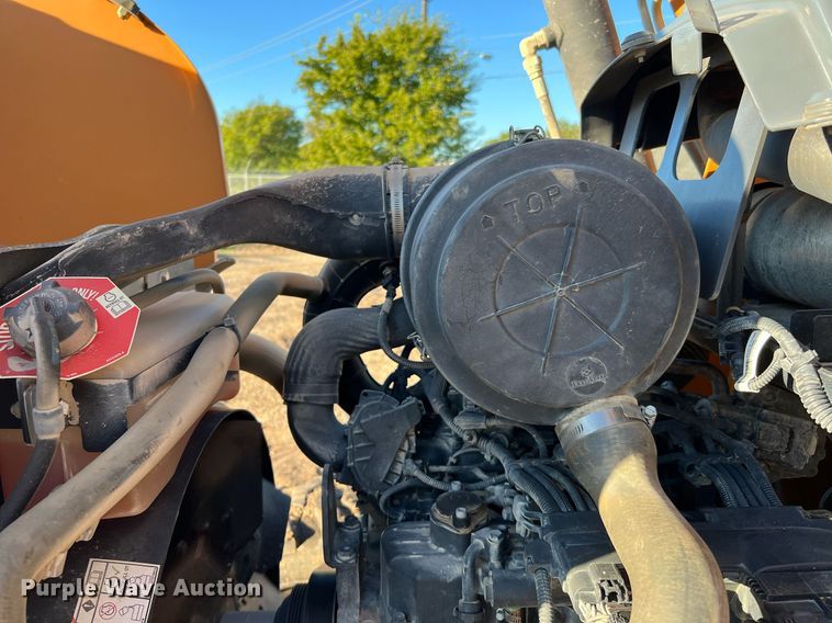 image for item DQ2232 2018 Case 570N EP  landscape tractor