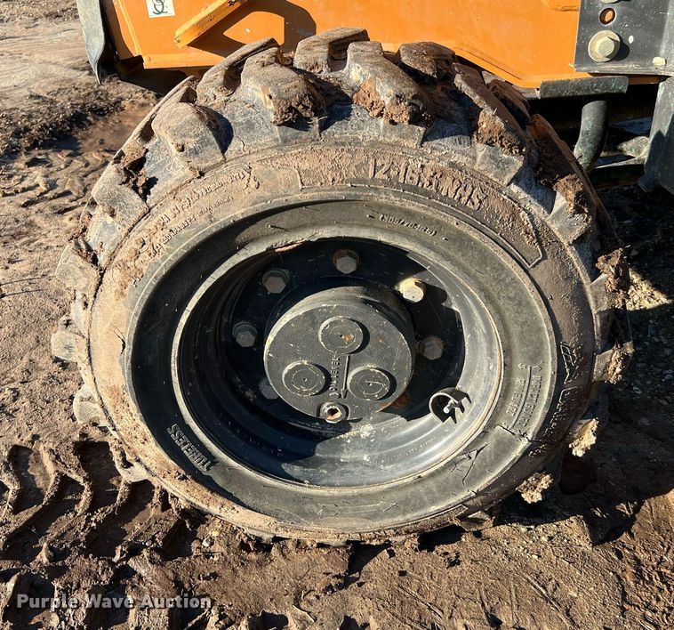 image for item DQ2232 2018 Case 570N EP  landscape tractor