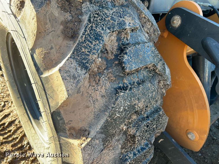 image for item DQ2232 2018 Case 570N EP  landscape tractor