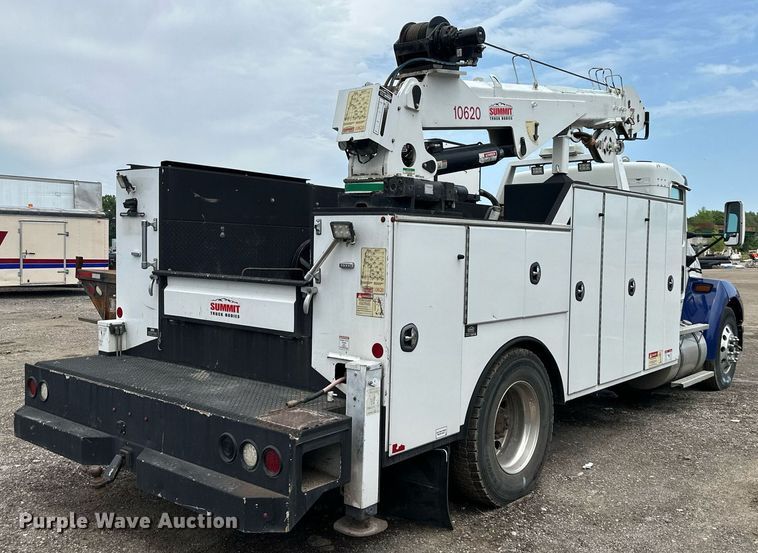 image for item DS6425 2008 Kenworth T370  utility / service truck