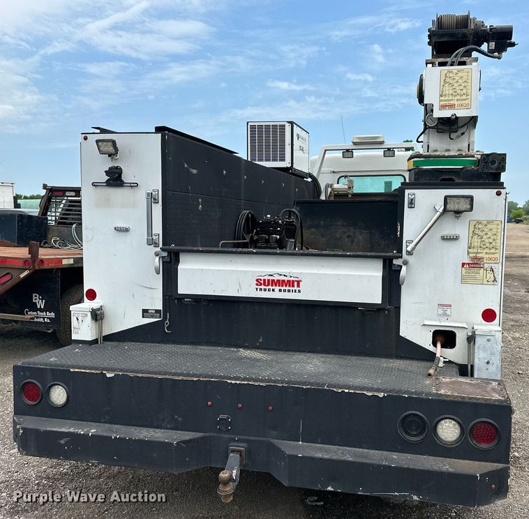 image for item DS6425 2008 Kenworth T370  utility / service truck