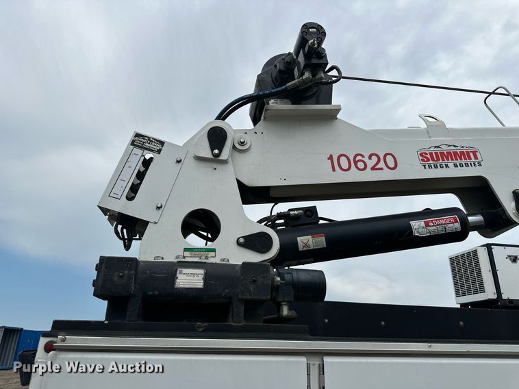 image for item DS6425 2008 Kenworth T370  utility / service truck