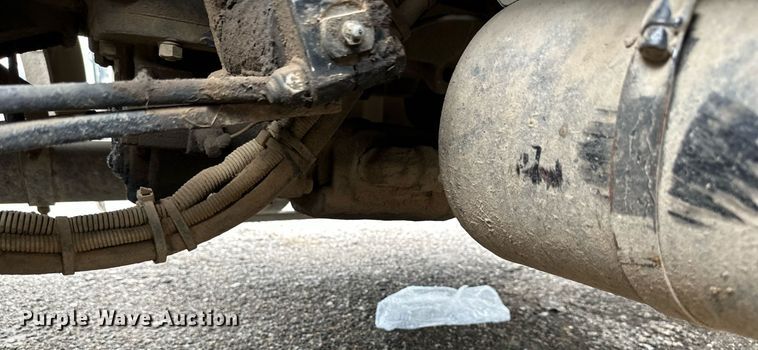 image for item DS6425 2008 Kenworth T370  utility / service truck