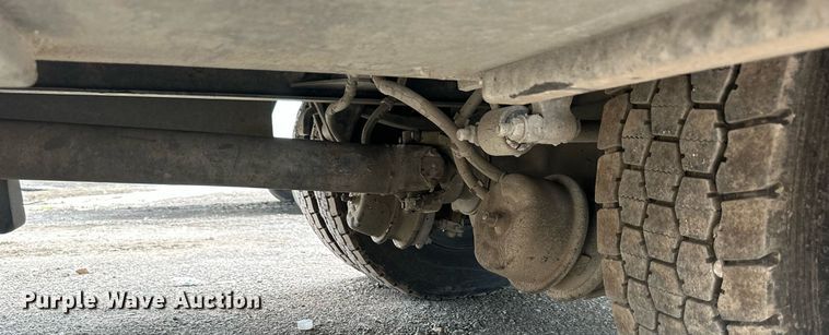 image for item DS6425 2008 Kenworth T370  utility / service truck