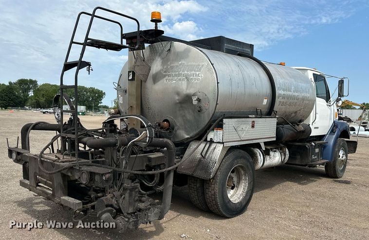 image for item DS6428 2002 Sterling L-Line  oil distributor truck