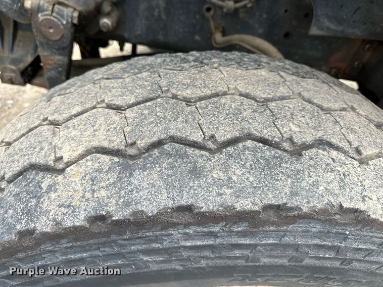 image for item DS6428 2002 Sterling L-Line  oil distributor truck