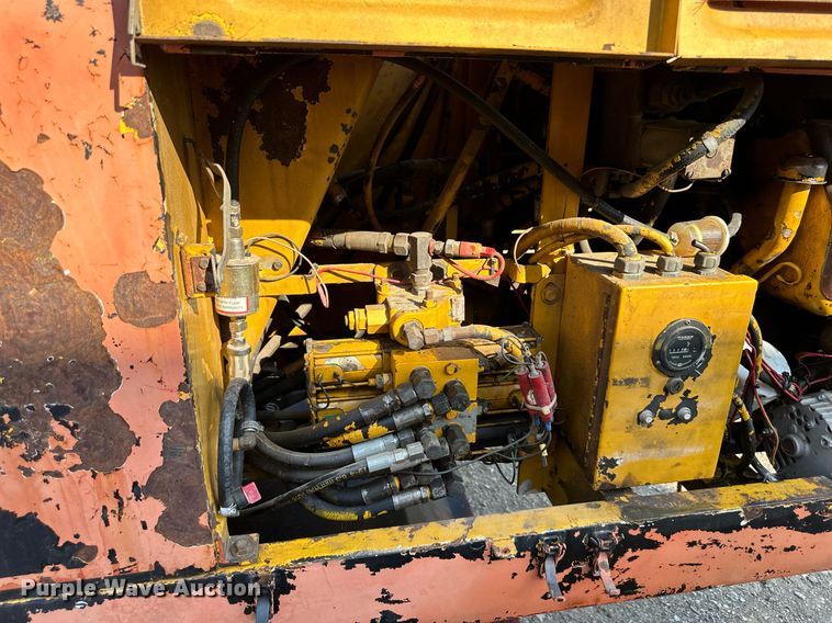 image for item DW2752 JLG 40F  boom lift