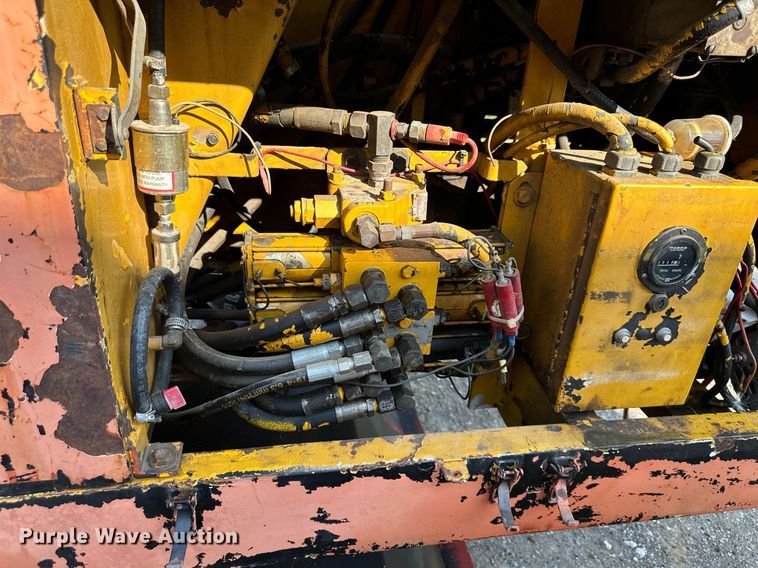 image for item DW2752 JLG 40F  boom lift