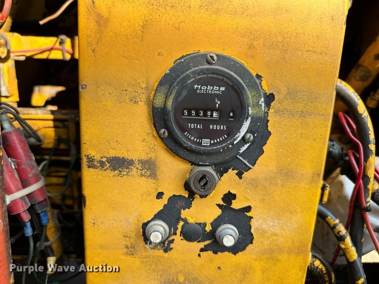 image for item DW2752 JLG 40F  boom lift