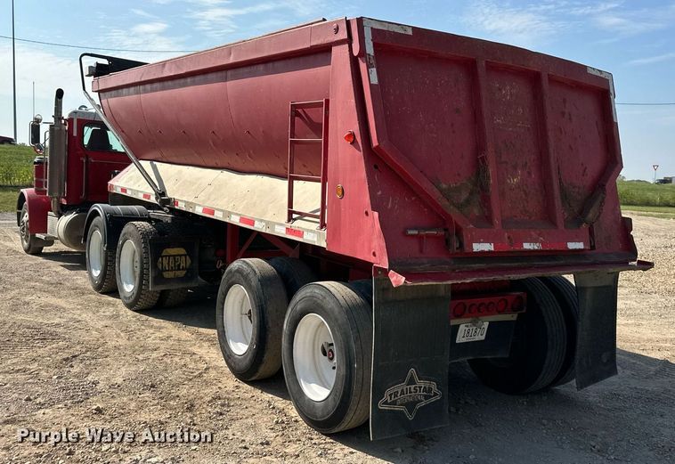 image for item DW2753 2001 L&M  end dump trailer