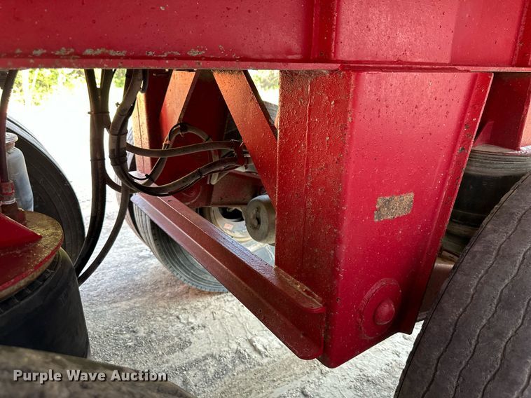 image for item DW2753 2001 L&M  end dump trailer