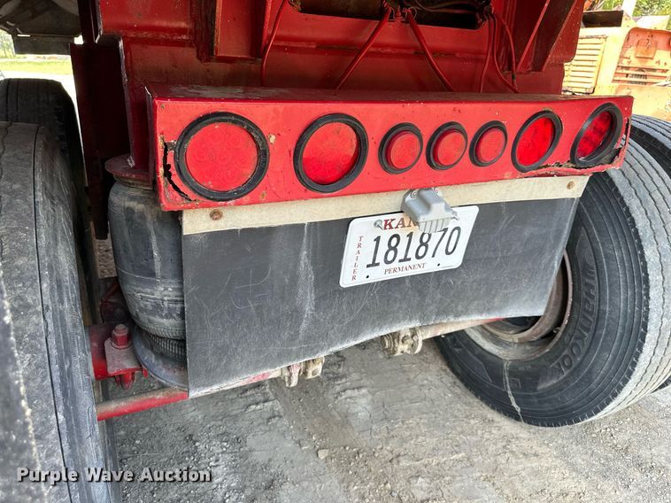 image for item DW2753 2001 L&M  end dump trailer