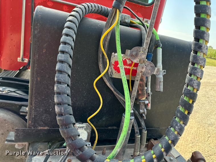 image for item DW2754 1999 Peterbilt 379  semi truck