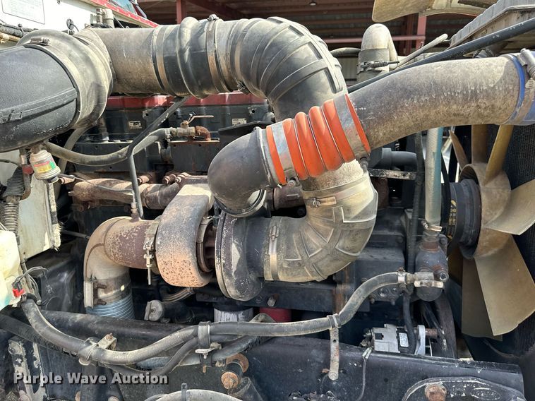 image for item DW2754 1999 Peterbilt 379  semi truck