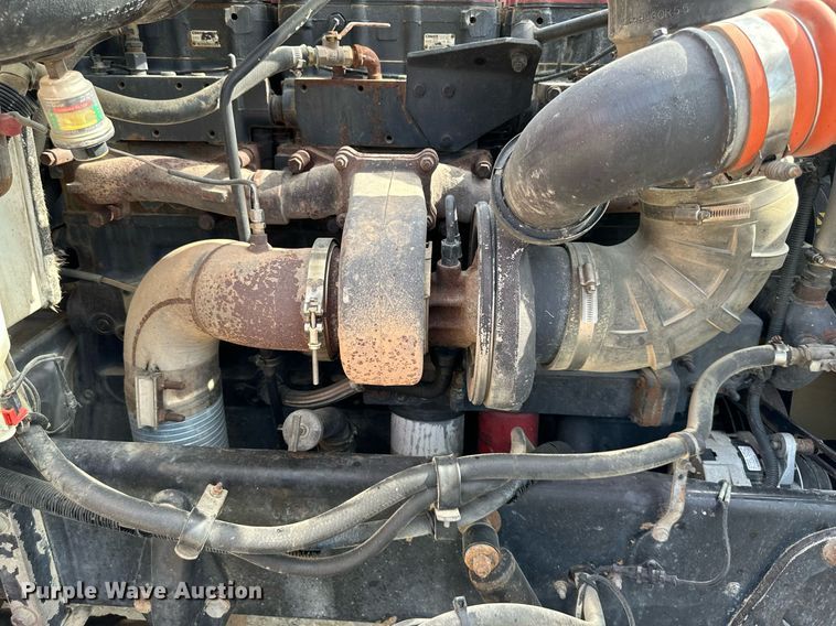 image for item DW2754 1999 Peterbilt 379  semi truck