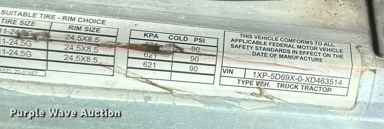 image for item DW2754 1999 Peterbilt 379  semi truck