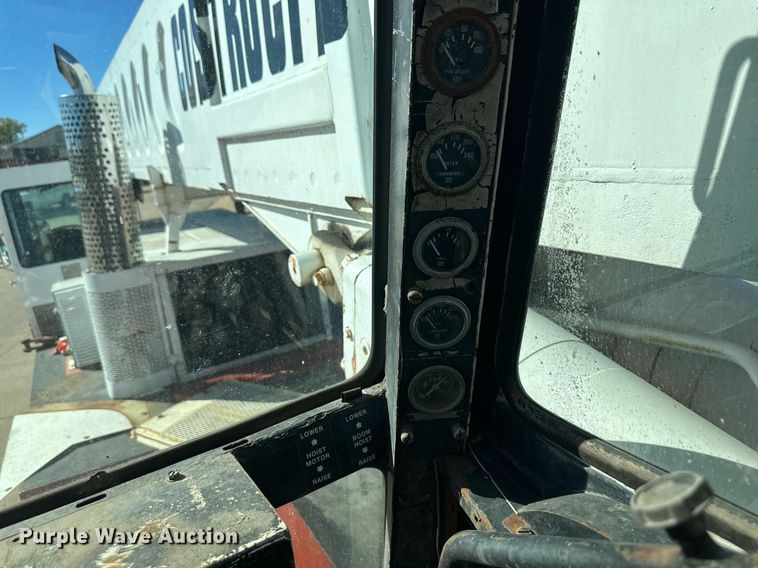 image for item DW2838 1976 Link Belt HTC-50  crane