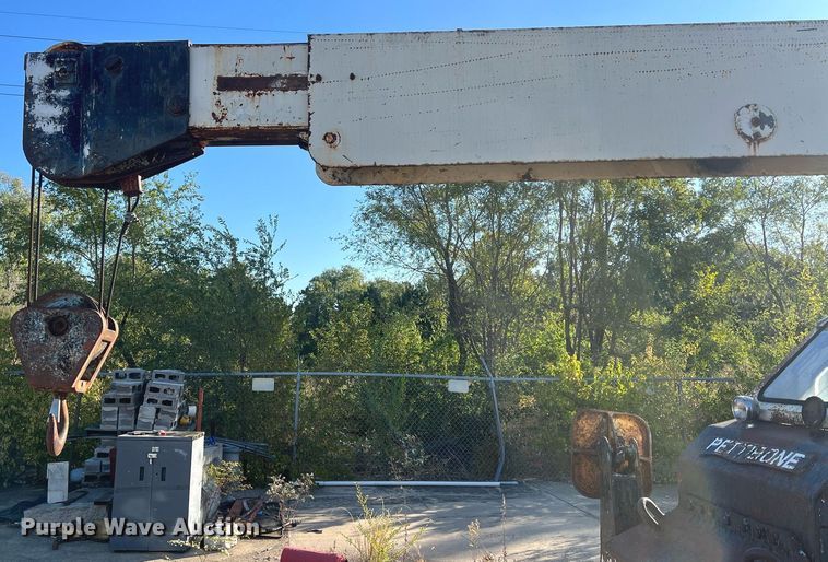 image for item DW2839 Pettibone MT25  crane