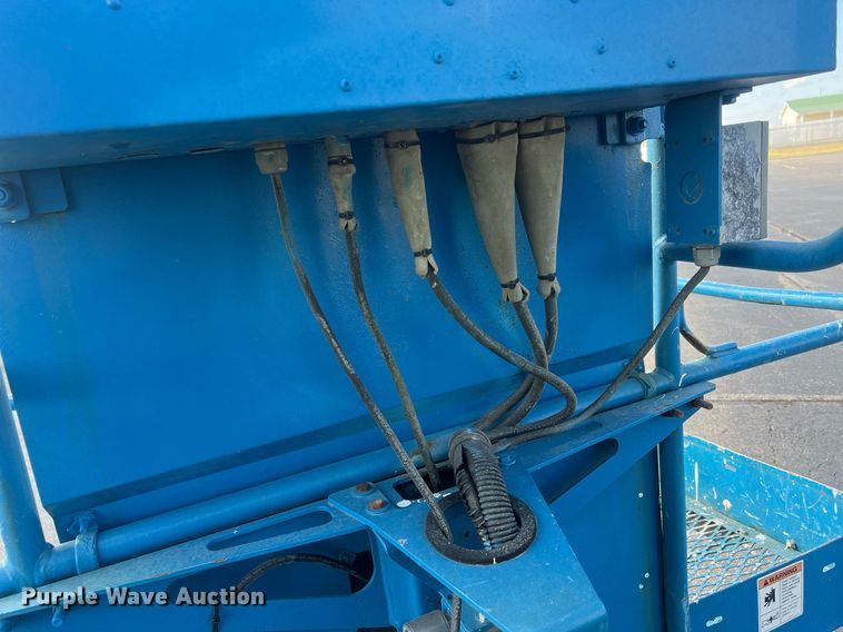 image for item DW2840 2008 Genie Z45/25  boom lift