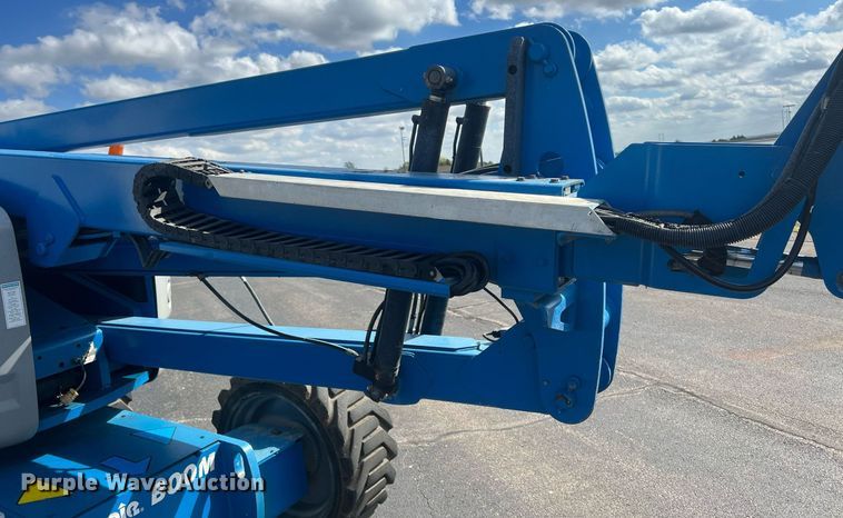image for item DW2840 2008 Genie Z45/25  boom lift