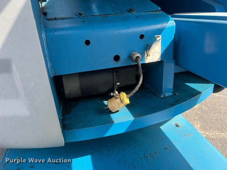 image for item DW2840 2008 Genie Z45/25  boom lift