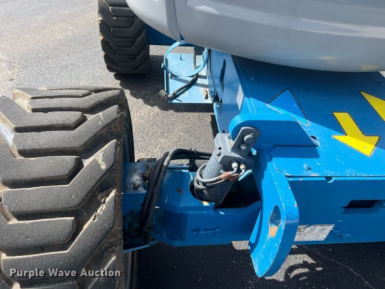 image for item DW2840 2008 Genie Z45/25  boom lift