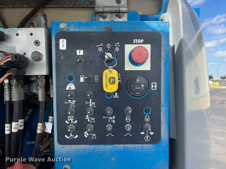 image for item DW2840 2008 Genie Z45/25  boom lift