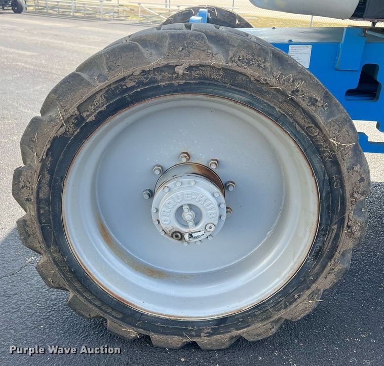 image for item DW2840 2008 Genie Z45/25  boom lift