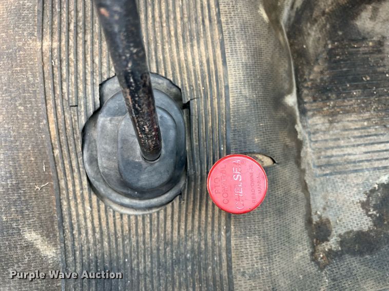 image for item DW2855 1986 GMC 7000  digger derrick truck