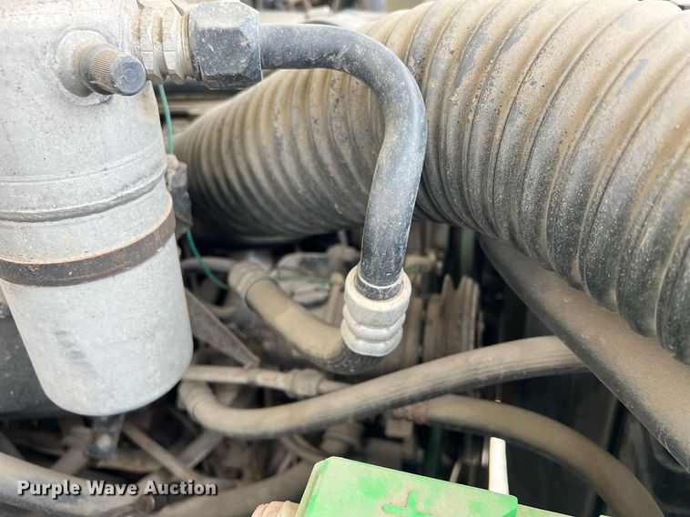 image for item DW2855 1986 GMC 7000  digger derrick truck