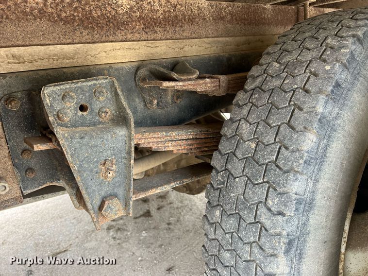 image for item DW2855 1986 GMC 7000  digger derrick truck