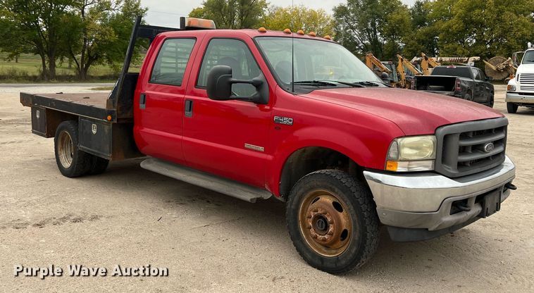 image for item DW2856 2003 Ford F450 Super Duty  Crew Cab flatbed truck