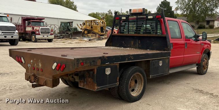 image for item DW2856 2003 Ford F450 Super Duty  Crew Cab flatbed truck