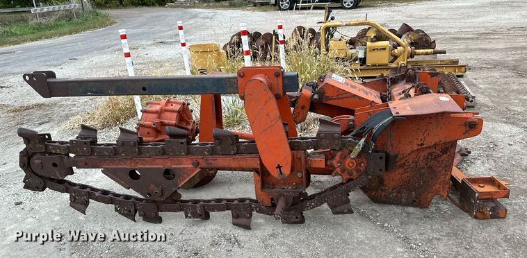 image for item DW2858 Ditch Witch R65C  trencher