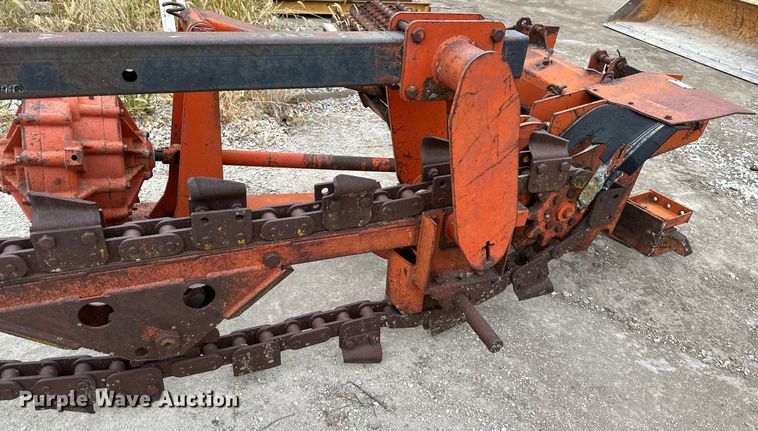image for item DW2858 Ditch Witch R65C  trencher