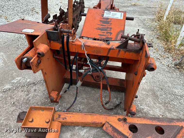 image for item DW2858 Ditch Witch R65C  trencher