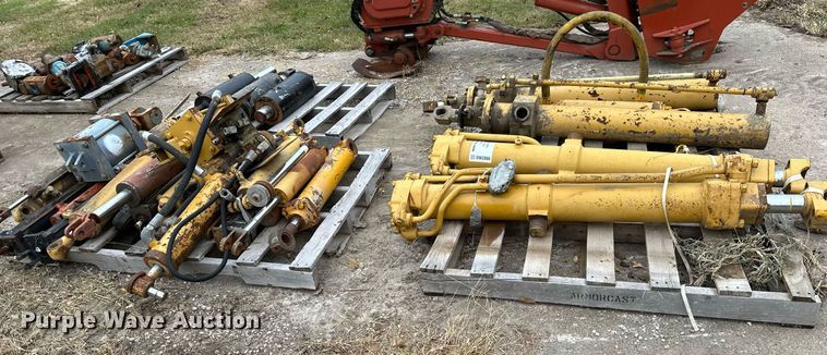 image for item DW2866 Hydraulic parts