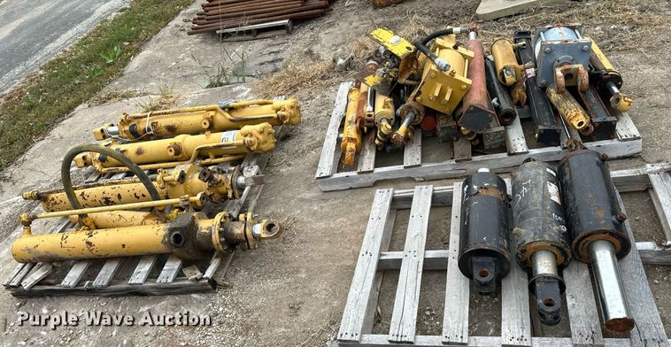 image for item DW2866 Hydraulic parts