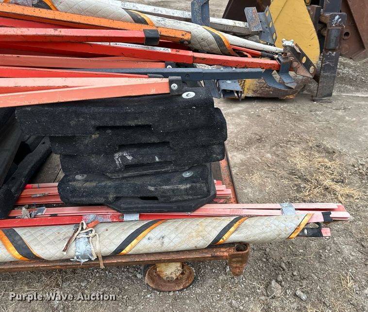 image for item DW2868 Approximately 18 road sign bases