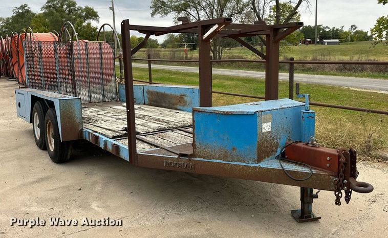 image for item DW2869 1992 Doonan  equipment trailer