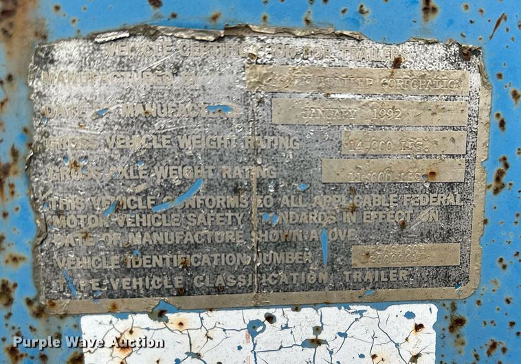 image for item DW2869 1992 Doonan  equipment trailer