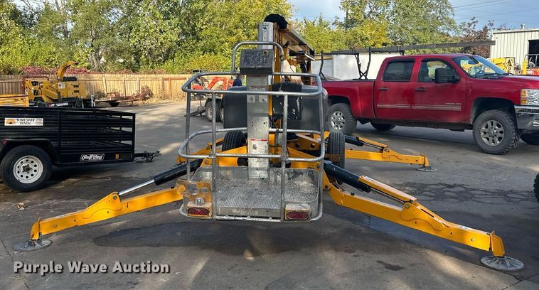 image for item DW2870 2019 Haulotte 5533A  boom lift