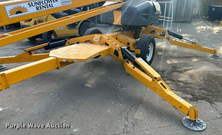 image for item DW2870 2019 Haulotte 5533A  boom lift