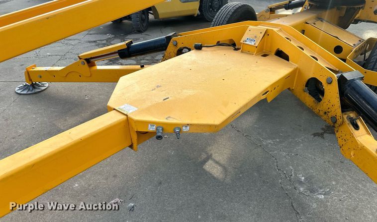image for item DW2870 2019 Haulotte 5533A  boom lift
