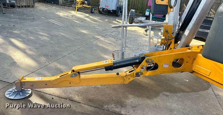 image for item DW2870 2019 Haulotte 5533A  boom lift