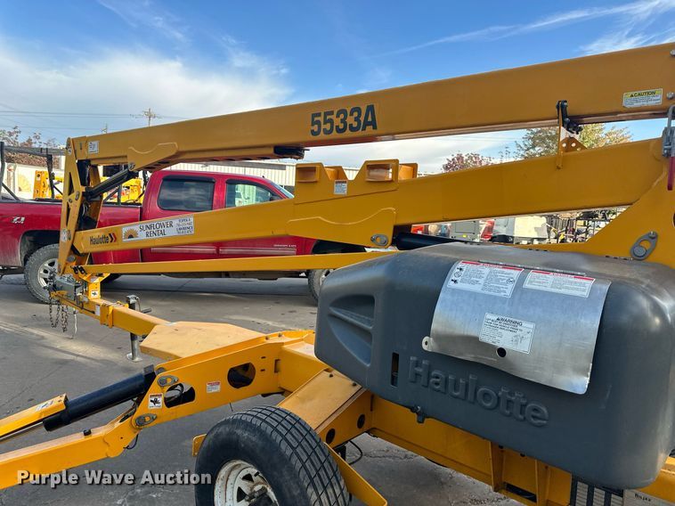 image for item DW2870 2019 Haulotte 5533A  boom lift