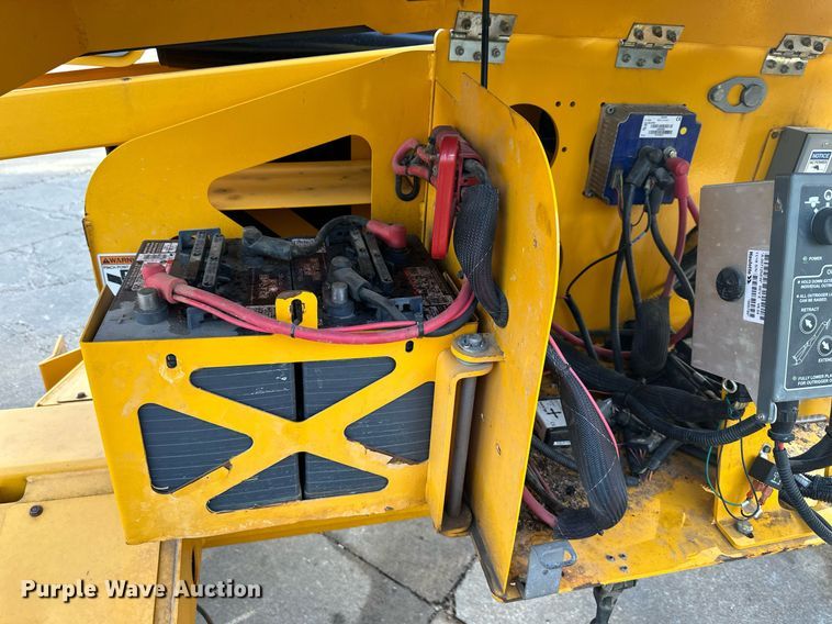 image for item DW2870 2019 Haulotte 5533A  boom lift